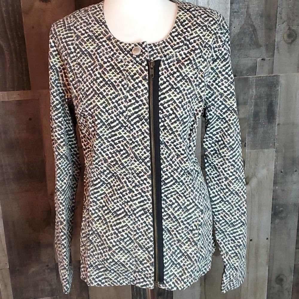 Cabi print zip up casual jacket m